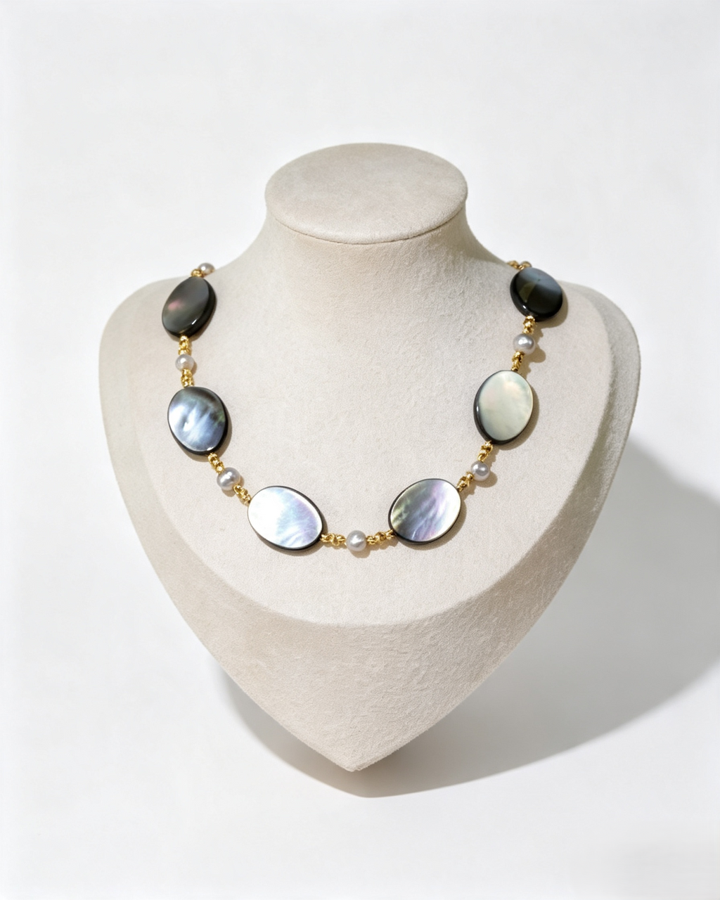 Timeless Iridescent Mother‑of‑Pearl Jewelry Set