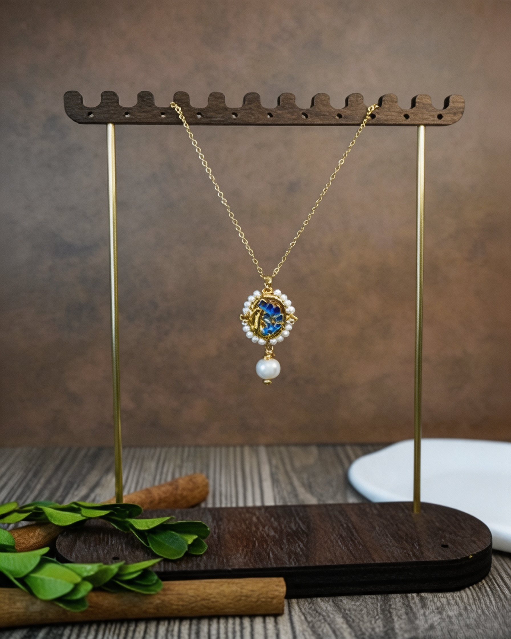Vintage Cloisonné Enamel Swan Pearl Necklace