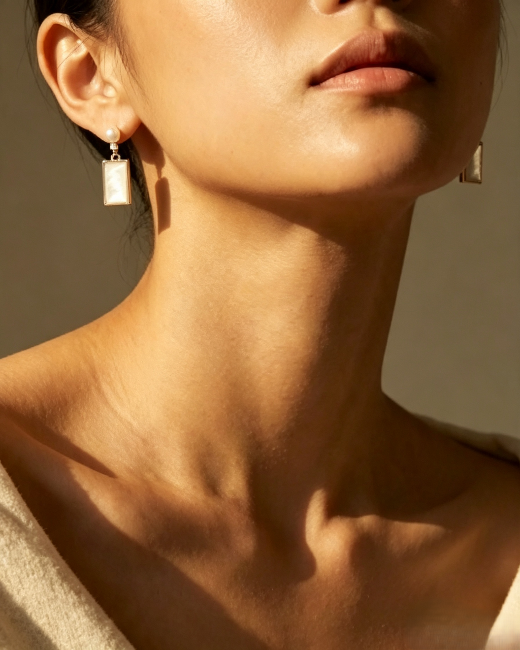 Minimalist Pearl & Mother-of-Pearl Drop Earrings