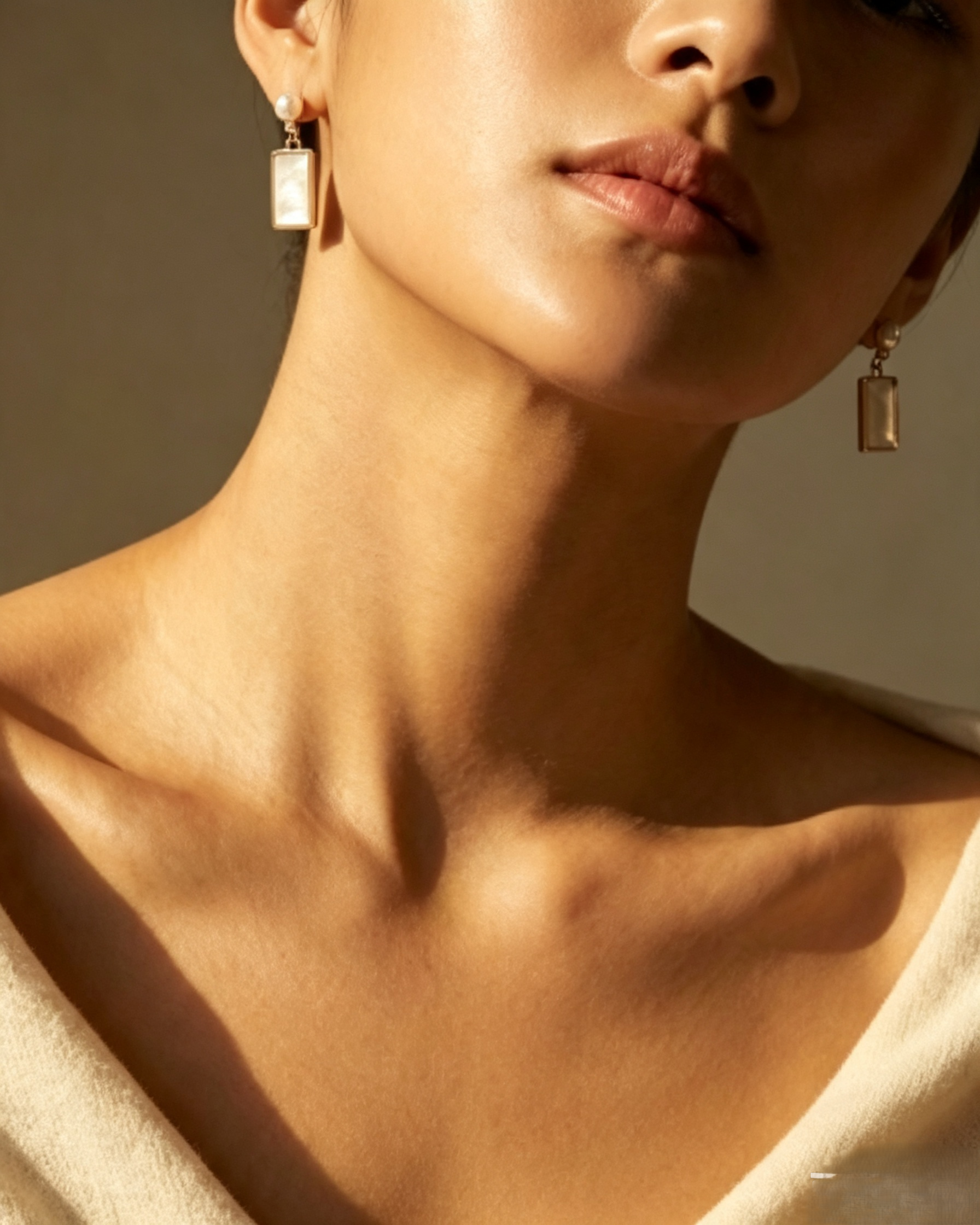 Minimalist Pearl & Mother-of-Pearl Drop Earrings